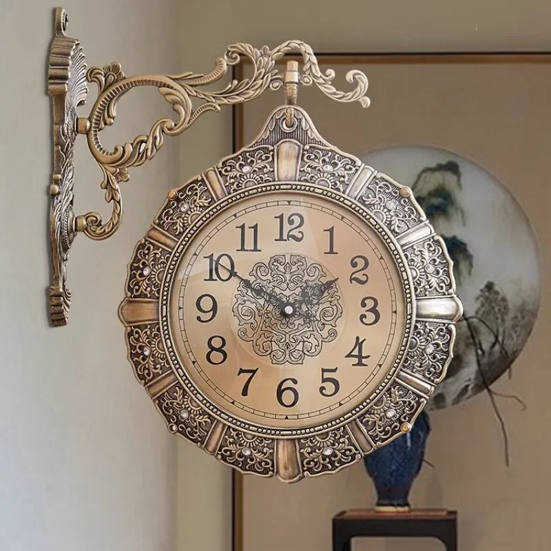 Luxury Lifestyle Gifts - Nordycki Retro Zegar Ścienny do Salonu