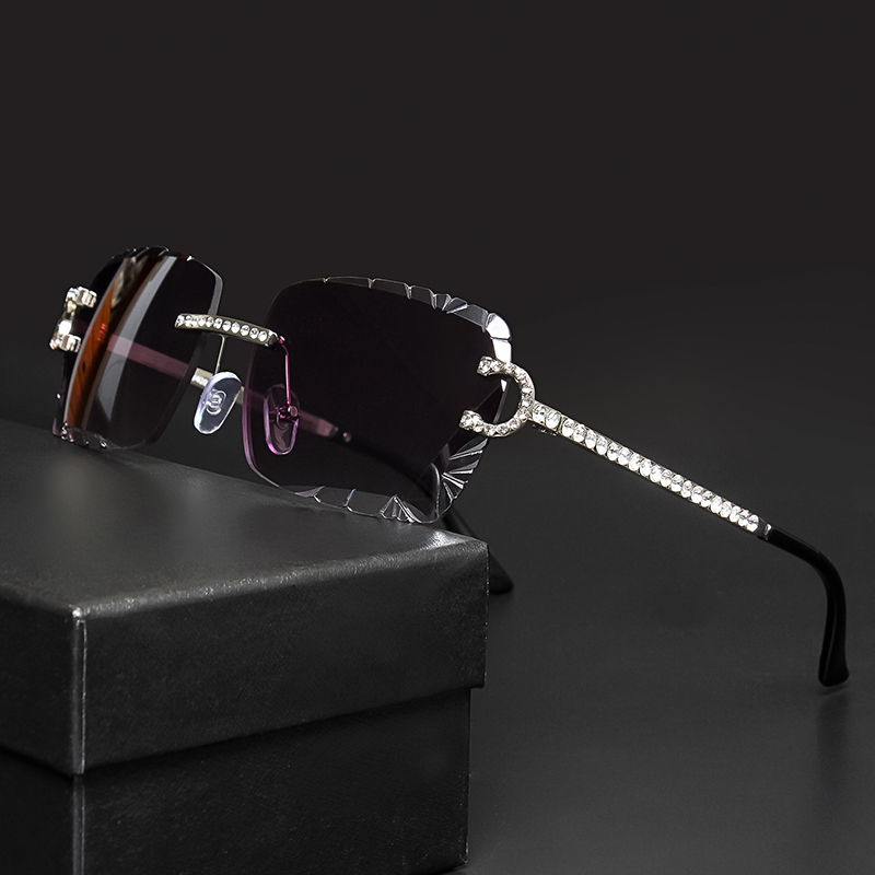 Luxury Lifestyle Store - Modne kwadratowe okulary przeciwsłoneczne bez oprawek,