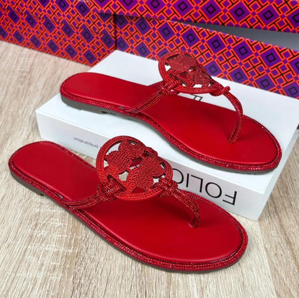 Luksusowe markowe sandały na p – Luxury Lifestyle Store recenzja i cena