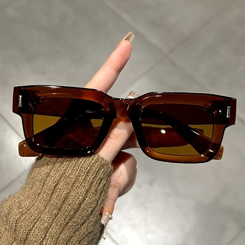 Luksusowe prostokątne okulary  – Luxury Lifestyle Store recenzja i cena